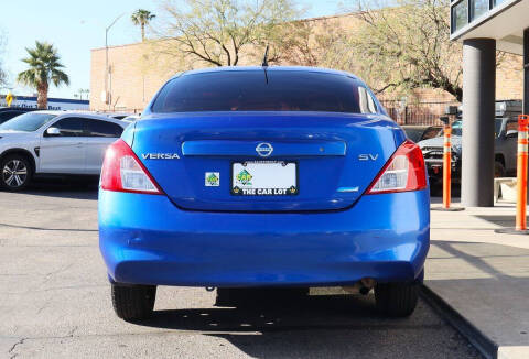 2012 Nissan Versa 1.6 SV