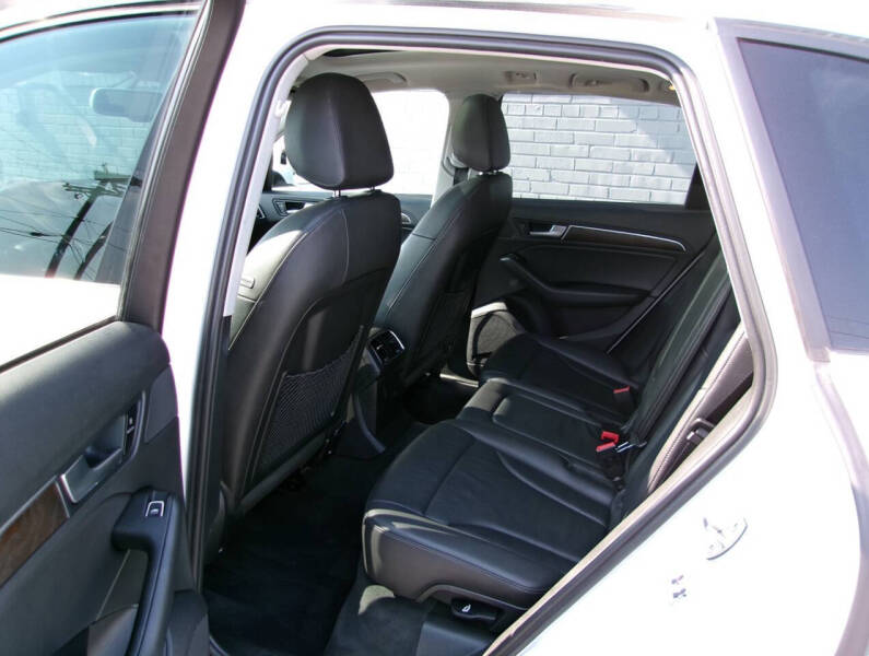 2015 Audi Q5 2.0T quattro Premium Plus