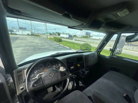 2018 International DuraStar 4300