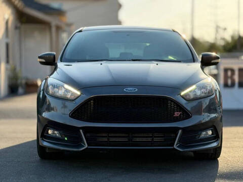 2017 Ford Focus ST
