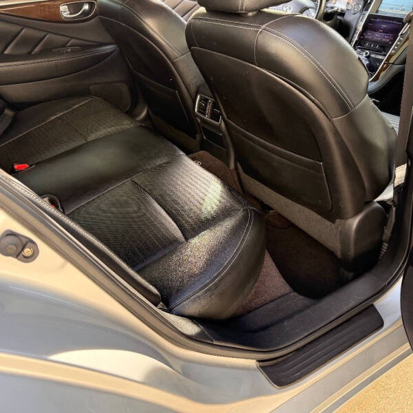 2014 Infiniti Q50 Hybrid Sport