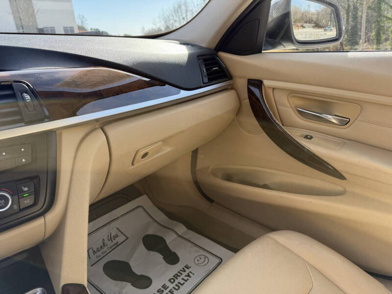 2013 BMW 3 Series 328i