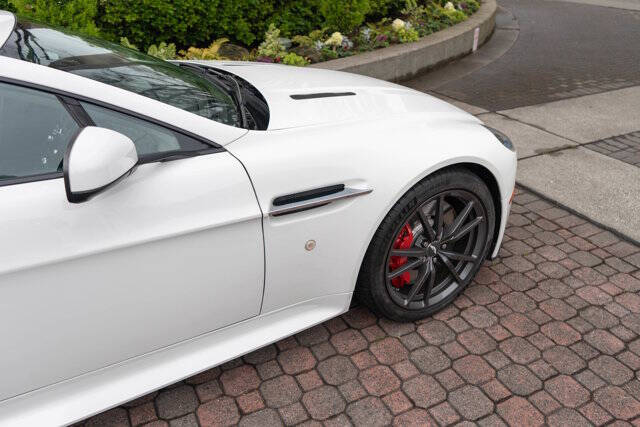 2015 Aston Martin V8 Vantage GT