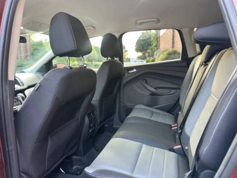 2015 Ford Escape SE