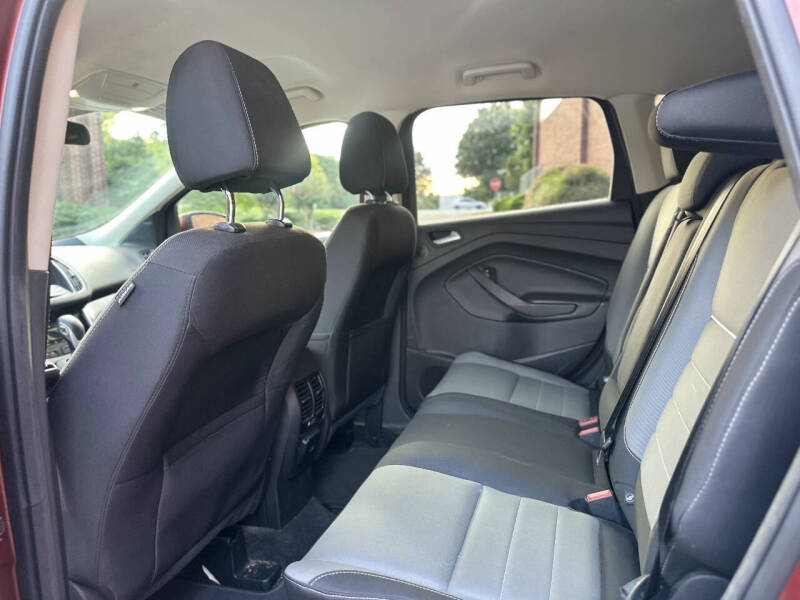 2015 Ford Escape SE