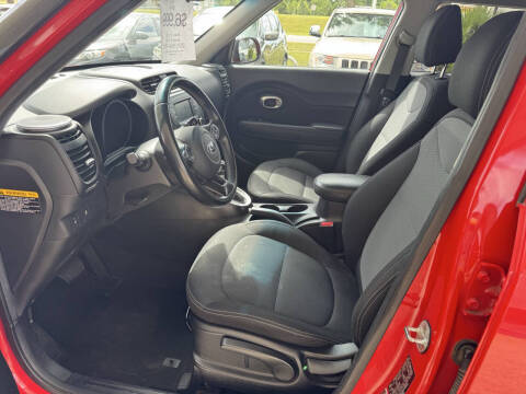 2017 Kia Soul +