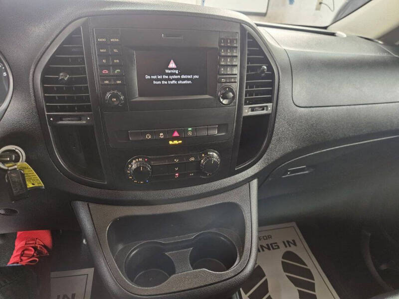 2017 Mercedes-Benz Metris