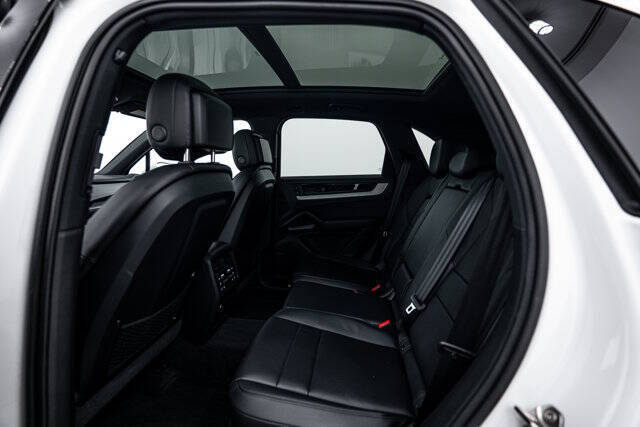 2026 Porsche Cayenne