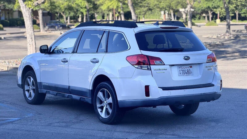 2014 Subaru Outback 3.6R Limited