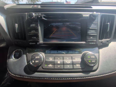 2018 Toyota RAV4 SE