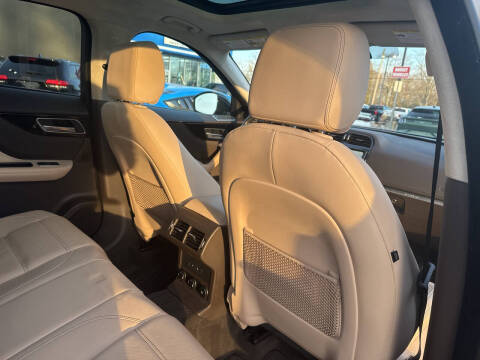 2019 Jaguar F-PACE 25t Prestige