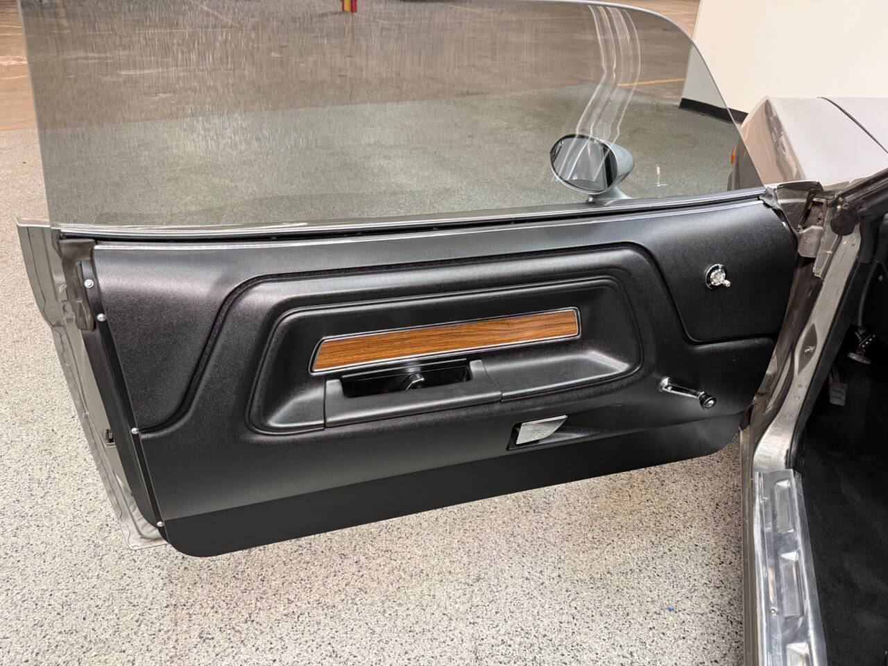 1973 Dodge Challenger 11