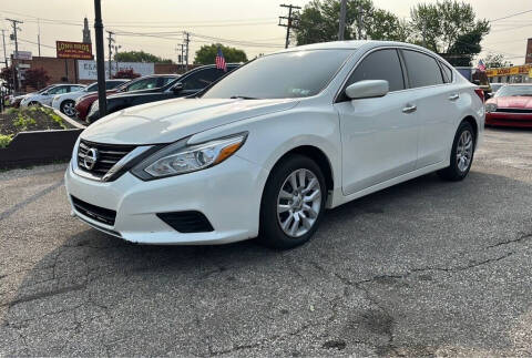 2016 Nissan Altima for sale at LONG BROTHERS CAR COMPANY in Cleveland OH