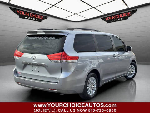 2014 Toyota Sienna XLE 8-Passenger