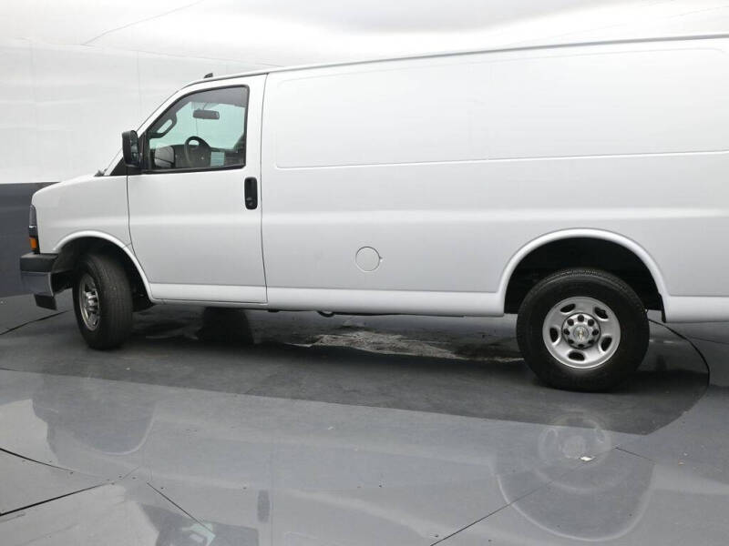 2020 Chevrolet Express 2500