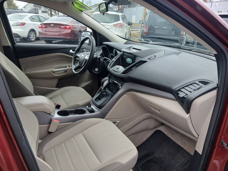 2016 Ford Escape SE