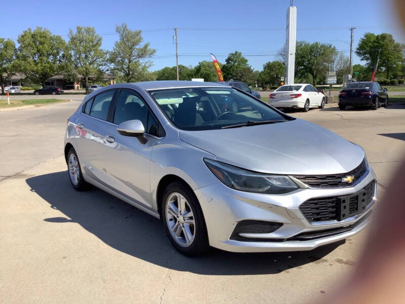 2017 Chevrolet Cruze LT Auto