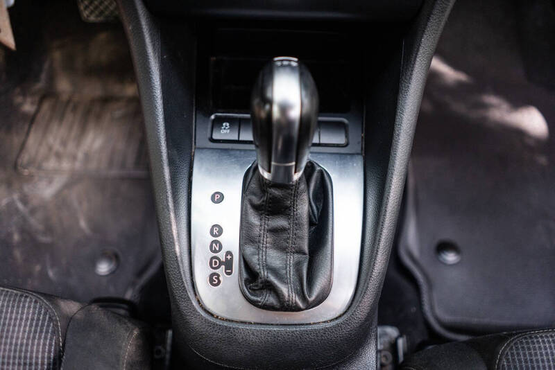 2012 Volkswagen Golf TDI