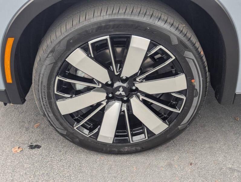 2026 Mitsubishi Outlander