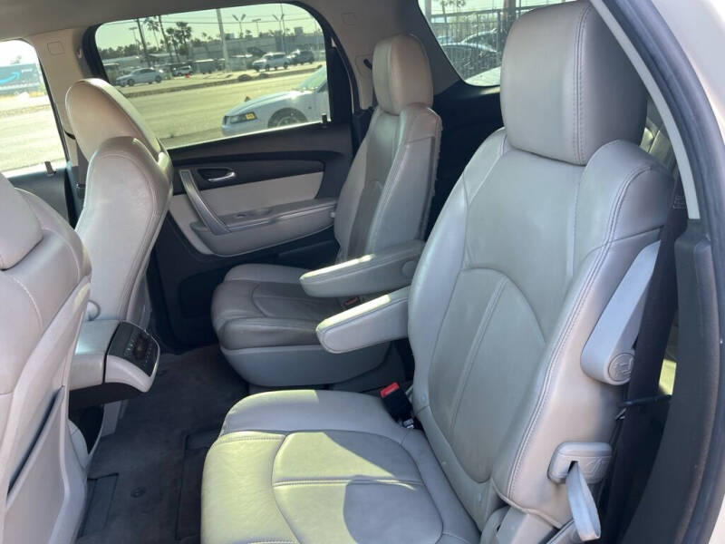 2011 GMC Acadia SLT-1