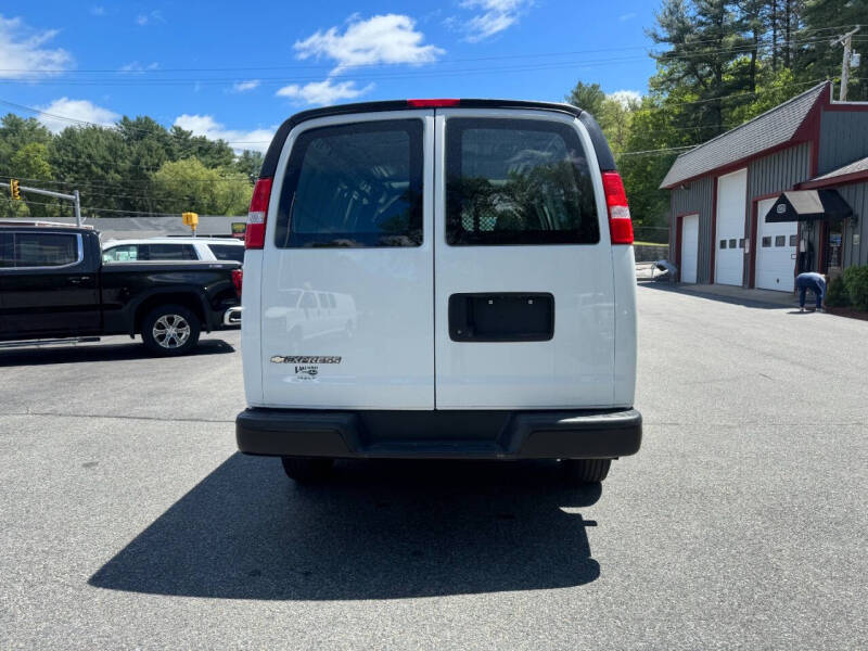 2021 Chevrolet Express 2500