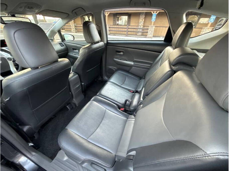 2012 Toyota Prius v