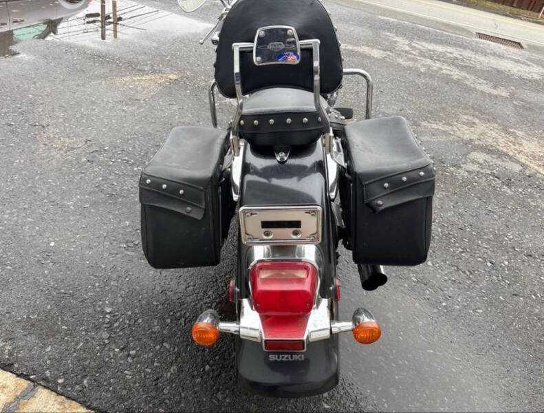 2006 Suzuki Boulevard