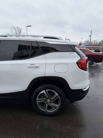 2020 GMC Terrain SLT