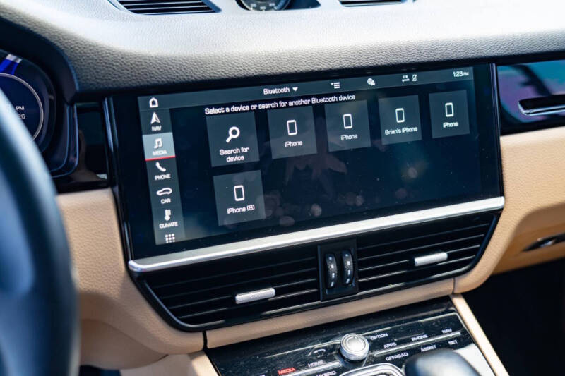 2019 Porsche Cayenne E-Hybrid