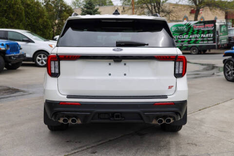 2025 Ford Explorer ST