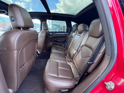2015 Porsche Cayenne S
