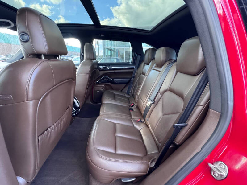 2015 Porsche Cayenne S