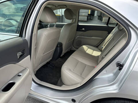 2011 Ford Fusion SEL