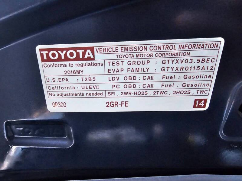 2016 Toyota Avalon XLE