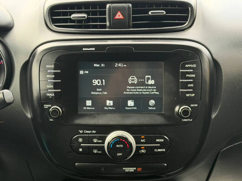 2019 Kia Soul +