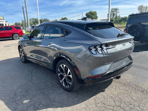 2021 Ford Mustang Mach-E Premium