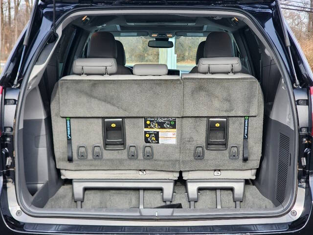 2018 Toyota Sienna XLE Premium 7-Passenger