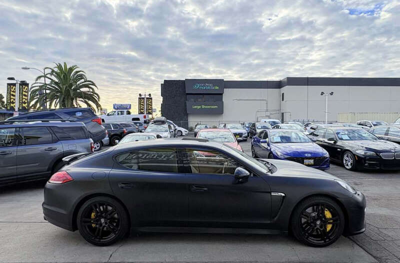 2013 Porsche Panamera GTS