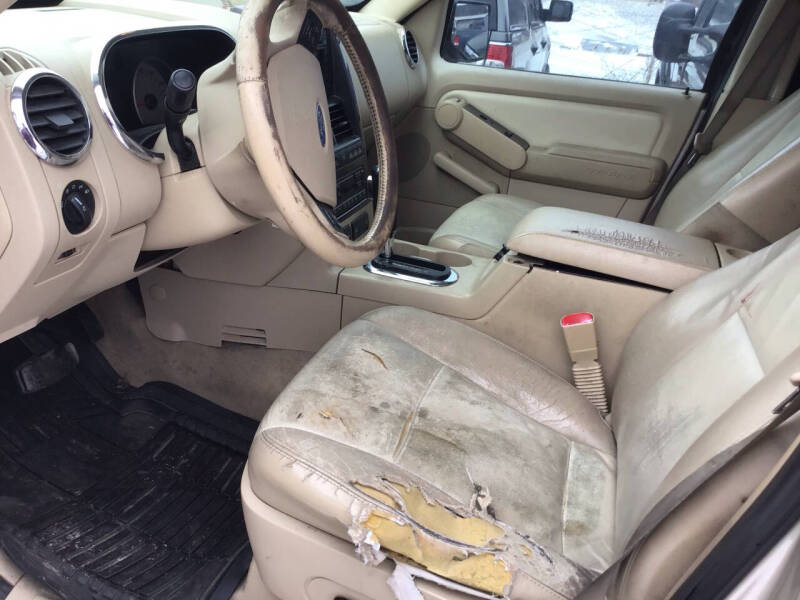 2006 Ford Explorer Limited