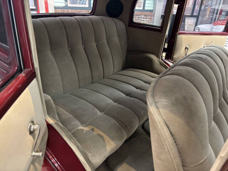 1934 Plymouth Model PE