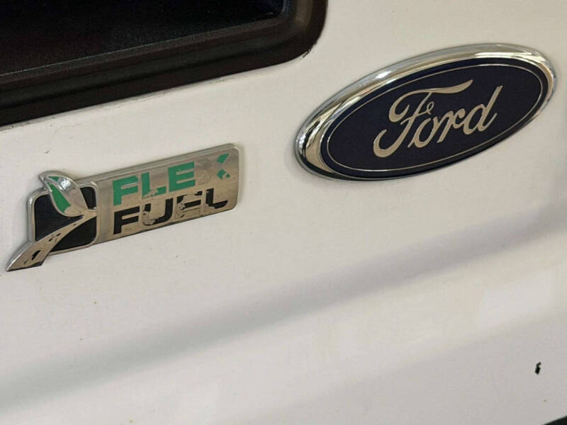 2010 Ford E-Series E-350 SD