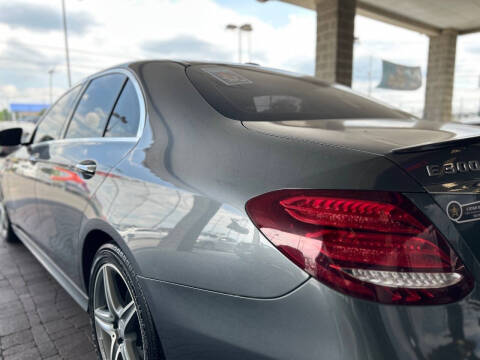 2017 Mercedes-Benz E-Class E 300 4MATIC