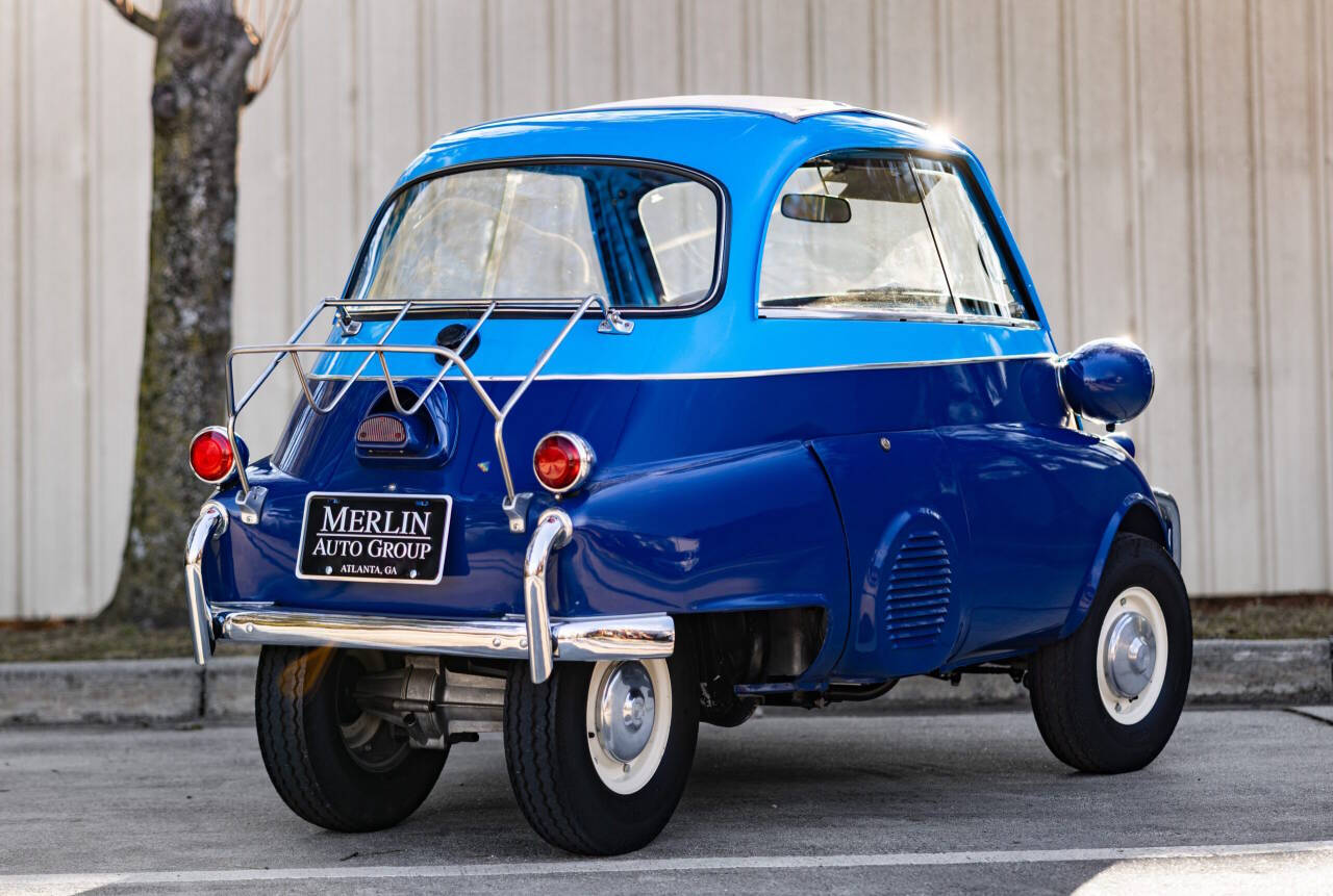 1957 BMW Isetta 8