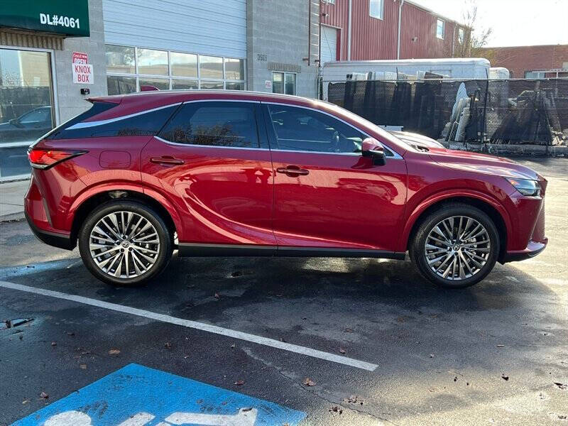 2024 Lexus RX 450h+ Luxury