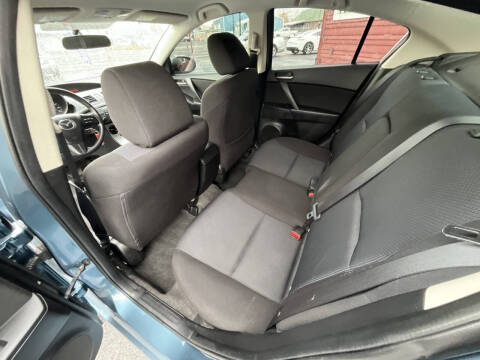 2010 Mazda MAZDA3 i Sport