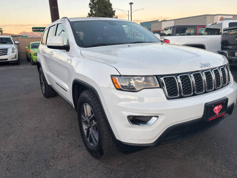 2019 Jeep Grand Cherokee Laredo