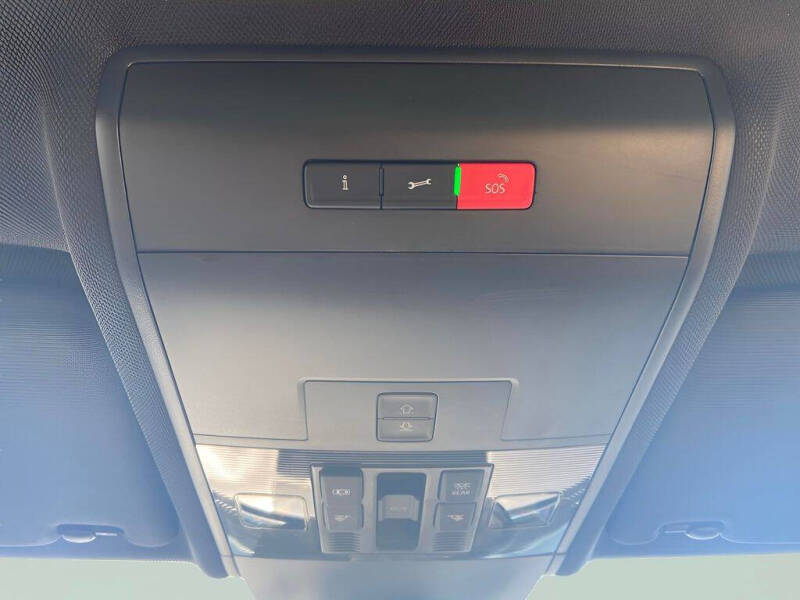 2021 Volkswagen Atlas Cross Sport V6 SEL R-Line 4Motion