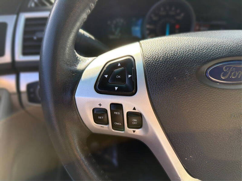 2011 Ford Explorer XLT