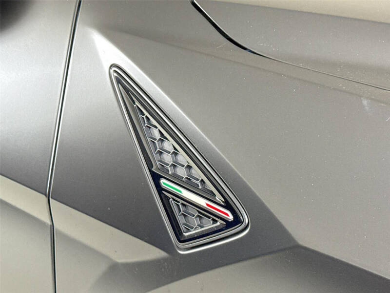 2022 Lamborghini Urus