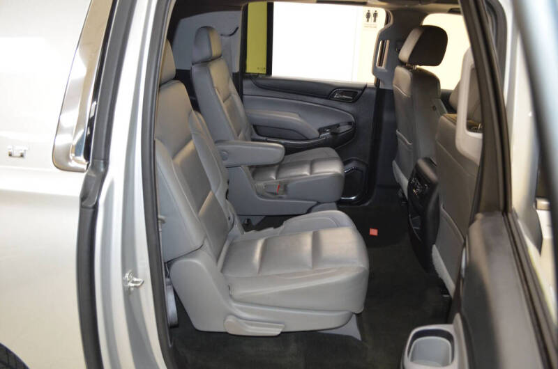 2016 Chevrolet Suburban LT